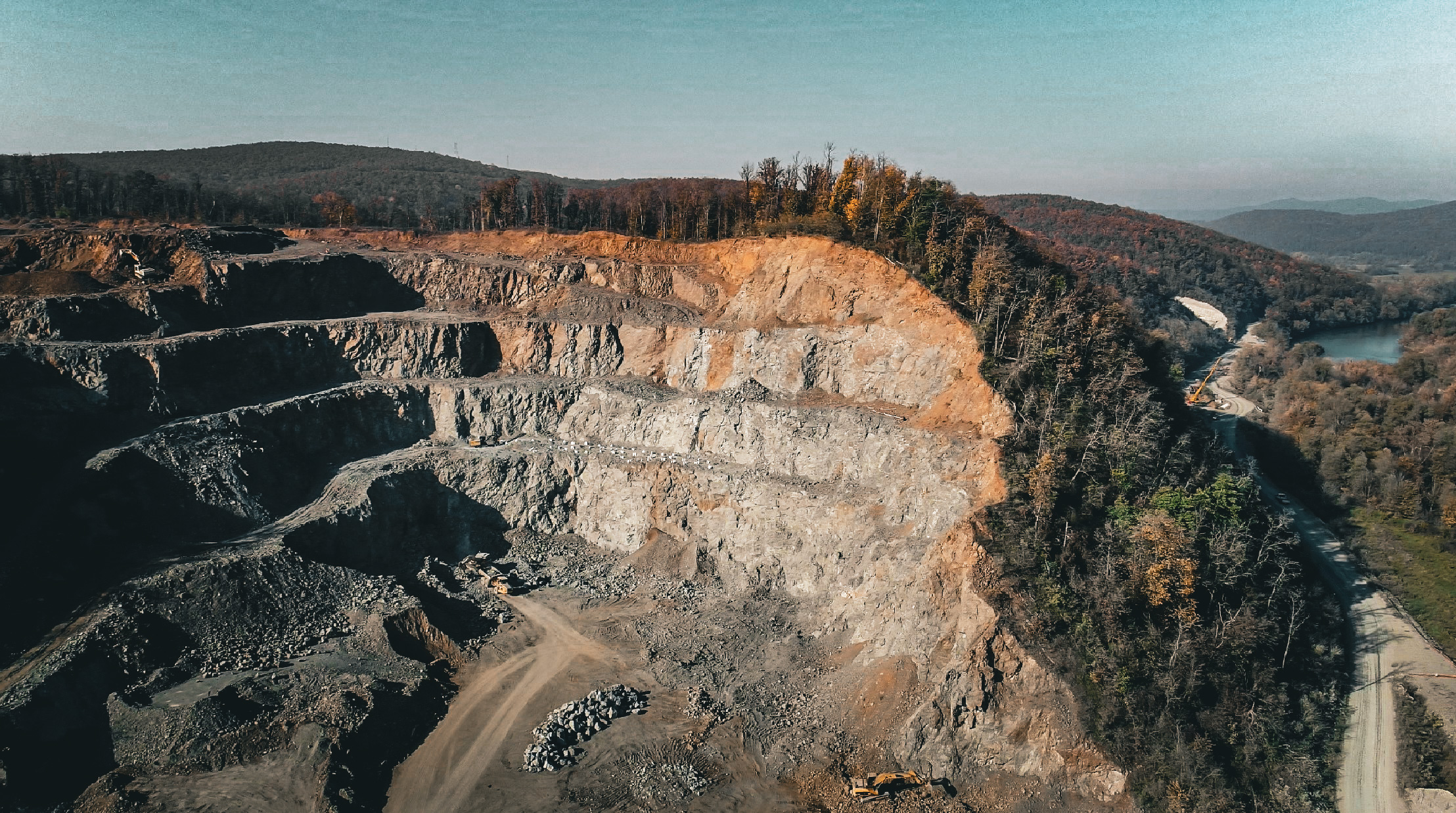 Cariera de piatră Diabas Bata Arad - zona de exploatare